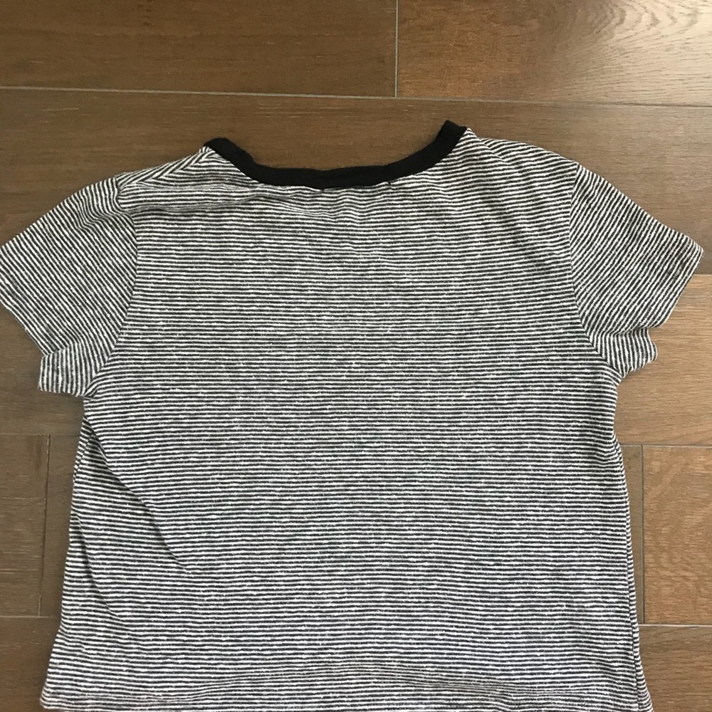 Forever 21 stripes cropped shirt